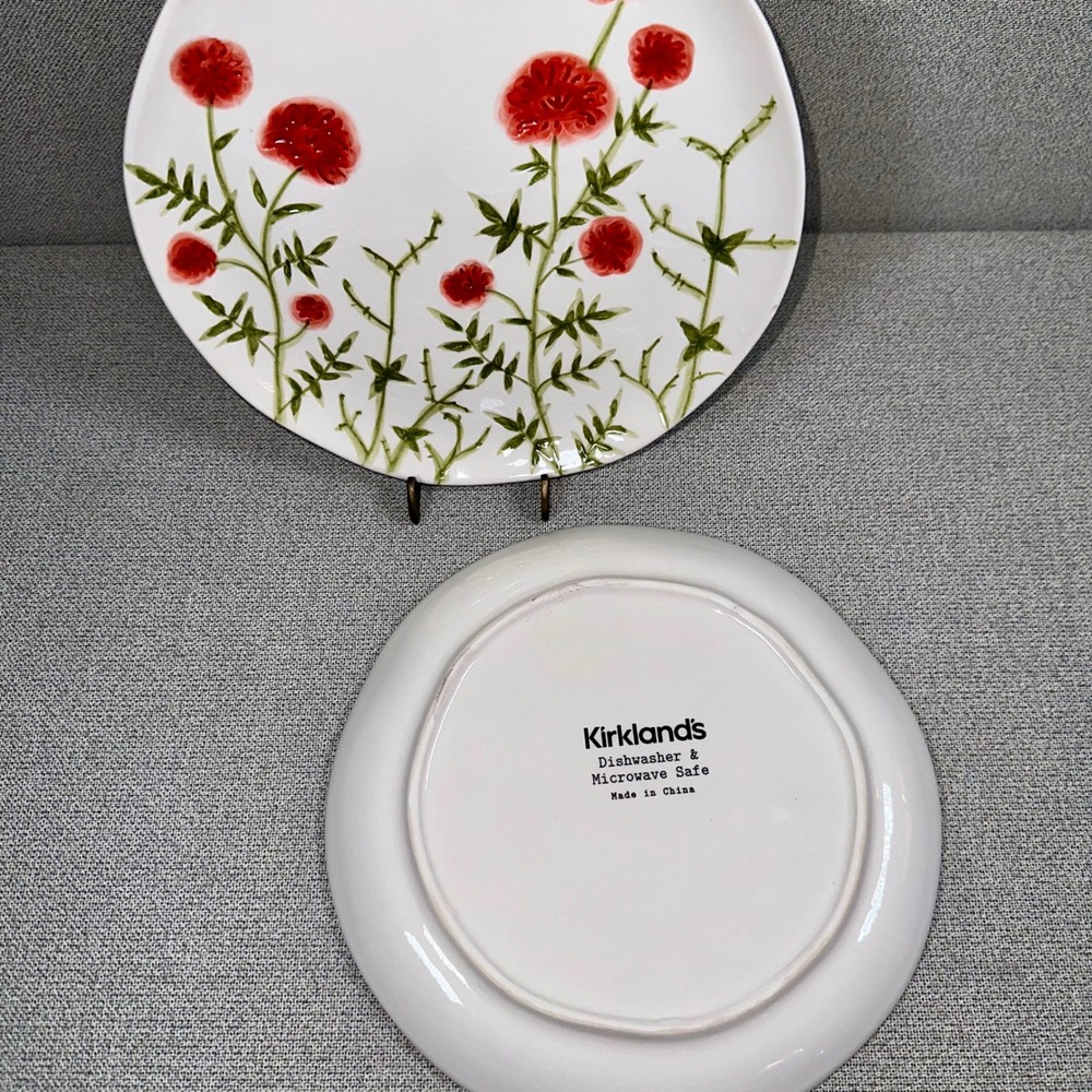 Set of 2 Vintage Kirkland's Red Poppies Embossed Ceramic Plates White 8.25" - Picture 5 of 5